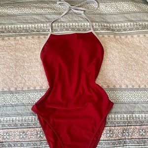 Deep red full piece swimsuit with stunning back cut-out❤️